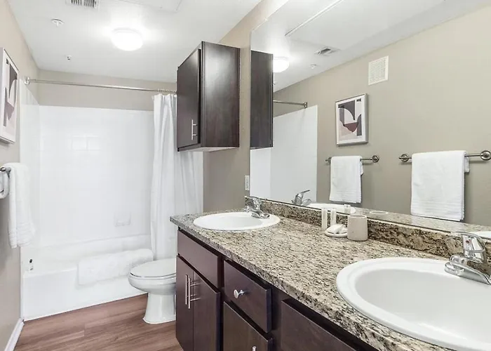 Landing - Modern With Amazing Amenities Apartment *